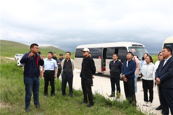 全国草原保护修复现场会召开 蒙草分享草业科技创新与应用..