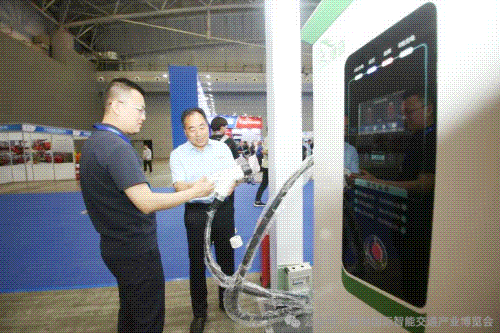 2f3c37ecc48e1f48db8ef3e0d0552224_副本.gif